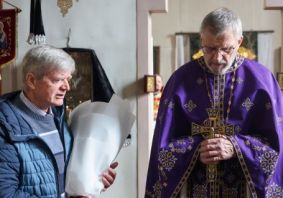 Громада привітала настоятеля (відео) Громада привітала настоятеля (відео)