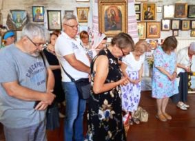 Ангельські мелодії на Богослужінні: Херувимська пісня Ангельські мелодії на Богослужінні: Херувимська пісня