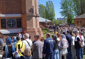 Великодня служба і освячення пасок Великодня служба і освячення пасок